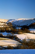 England, britain, great britain, united kingdom, uk, peak district, peak, peak district np, peak district national parks, national park, national parks, derbyshire, hathersage, church, churches, religion, religious, religious building, religious buildings, winter, snow, snow scene, snow scenes, FF25,