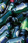 Australia, label, labels, Recycle, Recycling, glass, re-cycling, environment, environmental, bottle, bottles, glass bottle, glass bottles, recycling glass, glass recycling, waste, waste disposal, recycling plant, recycling plants, recycling depot, recycling depots, recycling center, recycling centers, beer, beer bottle, beer bottles.