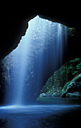 Australia, qld, queensland, springbrook, great dividing range, springbrook national park, National Park, National Parks, natural bridge, waterfall, waterfalls, running water, waterscene, waterscenes, water scene, water scenes, water, natural bridge.