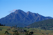 Australia, qld, queensland, mt barney, mount barney, mount barney national park, great dividing range, Mount Barney NP, barney, mountain, mountains, mountain range, mountain ranges, range, ranges, National Park, National Parks, sky, skies, blue sky, blue skies.