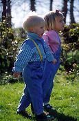 People, child, children, boy, boys, girl, girls, male, males, female, females, outdoors, Australia, Sport pictures, Sports, balloon images, hot air balloons