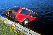 Transport, transportation, vehicle, vehicles, transportation, car, cars, accident, accidents, car accident, car accidents, tyre, tyres, vehicle, vehicles, motor vehicle, motor vehicles, vehicle, vehicles, automobile, automobiles, river, rivers, water, australia, new South Wales, sydney, nsw.
