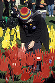 Australia, south Australia, SA, people, adelaide, rymill park, reconcile, reconciliation, Australian artists against racism, AAAR, Native title and reconciliation, native title, native titles, ANTAR, aboriginal, aboriginals, aborigine, aborigines, racism, racist, hand, hands, sea of hands, indigenous, indigenous people, indigenous australians, torres strait islanders, hat, hats.