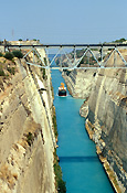 Greece, Europe, Southern Aegean, Southern Aegean region, corinth, korinth, corinth canal, korinth canal, corinthian gulf, footbridge, footbridges, pedestrian, pedestrians, gulf, gulfs, saronic, saronic gulf, ship, ships, shipping, vessel, vessels, canal, canals, transport, transportation, vehicle, vehicles, bridge, bridges, water.