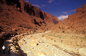 Morocco, todra, todra gorge, gorge, gorges, river, rivers, dry, river bed, river beds, cliff, cliffs.
