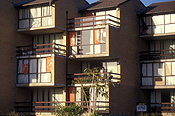 Architecture, apartment, apartments, flat, flats, condo, condos, condominium, condominiums, AUSTRALIA, sydney, window, windows, broken, broken window, broken windows, vandalise, vandalises, vandalism.