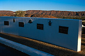 Australia, nt, northern territory, alice springs, memorial, memorials, monument, monuments, war memorial, war memorials, plaque, plaques.