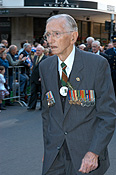 Australia, New South Wales, sydney, crowd, crowds, Anzac, Anzacs, Anzac Day, Anzac Days, parade, parades, Anzac Day parade, Anzac Day parades, Anzac Day March.