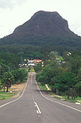 Australia, qld, queensland, pomona, mountain, mountains, cooroora, mt cooroora, mount cooroora, road, roads, sealed, sealed road, sealed roads.