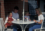 Family, families, parent, parents, parenting, parenthood, father, fathers, mother, mothers, mum, mum, people, child, children, cafe, cafes, restaurant, restaurants, sibling, siblings, toddler, toddlers, man, men, male, males, woman, women, female, females, outdoors, Australia, Sport pictures, Sports, balloon images, hot air balloons