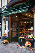 Europe, France, Lille, vieux lille, shop, shops, retail, retail industry, flower, flowers, florist, florists, florist shop, florist shops, flower shop, flowers shops, sign, signs, shop window, shop windows, sign, signs, FF25,