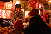 Europe, France, Lille, rihour, place rihour, market, markets, market stall, market stalls, people, child, children, hat, hats, woman, women, christmas, christmas scene, christmas scenes, FF25,
