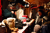 Europe, France, Lille, rihour, place rihour, market, markets, market stall, market stalls, people, child, children, christmas, christmas scene, christmas scenes, FF25,