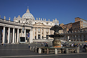 Europe, Italy, Italian, Rome, Vatican, Vatican City, St Peters, St Peters Square, Architecture, fountain, fountains, column, columns, pillar, pillars, dome, domes, FF25,