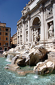 Europe, Italy, Italian, Rome, trevi, trevi fountain, fountain, fountains, architecture, column, columns, pillar, pillars, water, FF25,