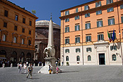 Europe, Italy, Italian, Rome, architecture, statue, statues, pantheon, FF25,