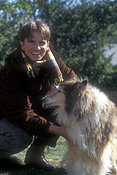 People, man, men, male, males, outdoors, park, parks, winter, winter clothing, clothes, clothing, cold, scarf, scarves, dog, dogs, domestic, domestic dog, domestic dogs, collie, collies, collie dog, collie dogs, Australia, Sport pictures, Sports, balloon images, hot air balloons