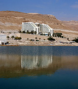 Israel, Middle East, Mediterranean, dead, dead sea, novotel, novotel hotel, novotel hotels, hotel novotel, sand, shoreline, shorelines, seashore, seashores, beach, beaches, hotel, hotels, architecture, building, buildings, hill, hills, desert, deserts, EK14,