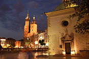 Poland, Cracow, krakow, architecture, church, churches, religion, religious, religious building, religious buildings, FF25,