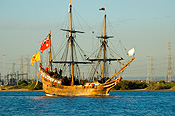 Australia, sa, south australia, adelaide, port adelaide, transport, transportation, vehicle, vehicles, ship, ships, shipping, vessel, vessels, history, historical ship, historical ships, replica, replicas, duyfken, little dove, william janszoon.