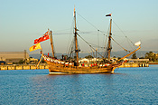 Australia, sa, south australia, adelaide, port adelaide, transport, transportation, vehicle, vehicles, ship, ships, shipping, vessel, vessels, history, historical ship, historical ships, replica, replicas, duyfken, little dove, william janszoon.