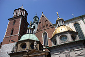 Poland, krakow, cracow, architecture, church, churches, cathedral, cathedrals, royal cathedral, religious, religious building, religious buildings, wawel, wawell hill, dome, domes, window, windows, cross, crosses, FF25,