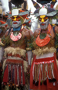 New guinea, papua new guinea, mount hagen, mt hagen, mount hagen show, mt hagen show, ceremony, ceremonies, people, man, men, male, males, beard, beards, performer, performers, face paint, face paints, face painting, body paint, bodypaint, tribe, tribes, tribal.