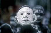 New guinea, papua new guinea, mount hagen, mt hagen, mount hagen show, mt hagen show, ceremony, ceremonies, man, men, male, males, people, performer, performers, mask, masks, body paint, bodypaint, tribe, tribes, tribal.