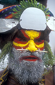 New guinea, papua new guinea, mount hagen, mt hagen, mount hagen show, mt hagen show, ceremony, ceremonies, hat, hats, man, men, male, males, jewellery, necklace, necklaces, people, performer, performers, hat, hats, beard, beards.