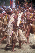 New guinea, papua new guinea, mount hagen, mt hagen, mount hagen show, mt hagen show, ceremony, ceremonies, man, men, male, males, female, females, women, woman, people, performer, performers, dance, dances, dancing.