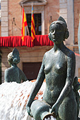 Europe, Spain, Spanish, Valencia, plaza, plazas, virgen, plaza del la virgen, fountain, fountains, statue, statues, FF25,