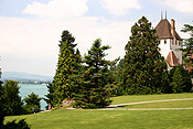 Europe, Switzerland, Swiss, Oberhofen, oberhofen am thunersee, lake, lakes, thun, lake thun, garden, gardens, lawn, lawns, tree, trees.