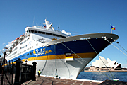 Australia, New South Wales, Sydney, Sydney Opera House, circular quay, harbour, sydney harbour, sydney, transport, transportation, vehicle, vehicles, ship, ships, shipping, vessel, vessels, cruise ship, cruise ships, liner, liners, cruise liner, cruise liners, pacific sun.